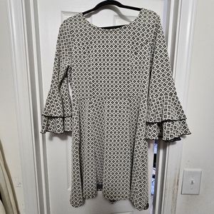 *FREE SHIPPING* My Michelle Fit and Flare dress XL